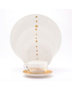 Golden Pearls Five-Piece Place Setting